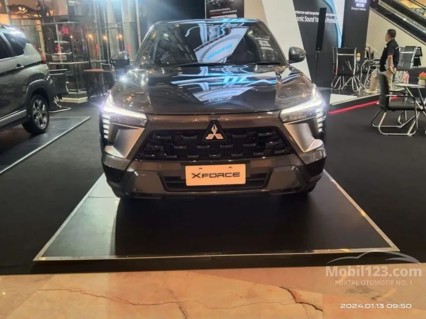 Jual Mobil Mitsubishi XFORCE 2024 Exceed 1.5 di Banten Automatic Wagon Abu