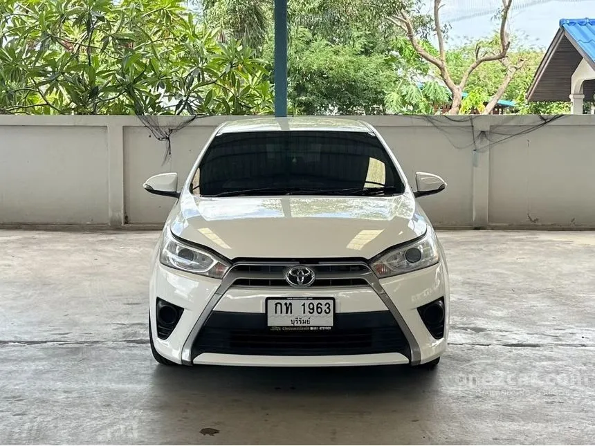 2017 Toyota YARIS G Hatchback