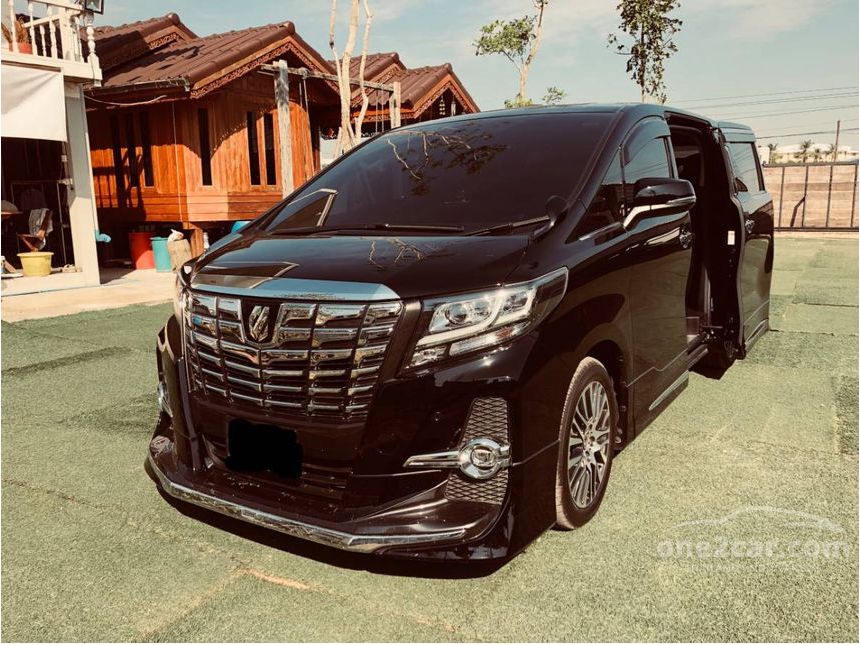 Toyota Alphard C Package: Kemewahan Terjangkau yang Tak Mengurangi Prestise