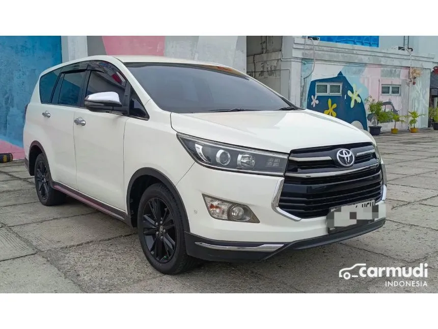 2017 Toyota Innova Venturer Wagon