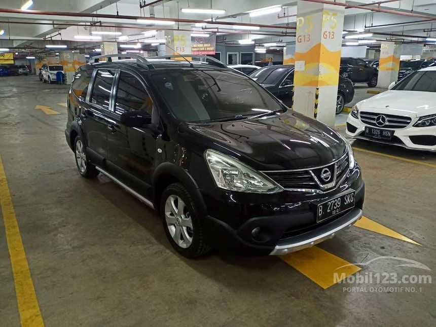 Jual Mobil Nissan Grand Livina 2015 X-Gear 1.5 di DKI Jakarta Automatic