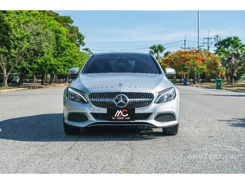 2017 Mercedes-Benz C350 e AMG Dynamic Sedan