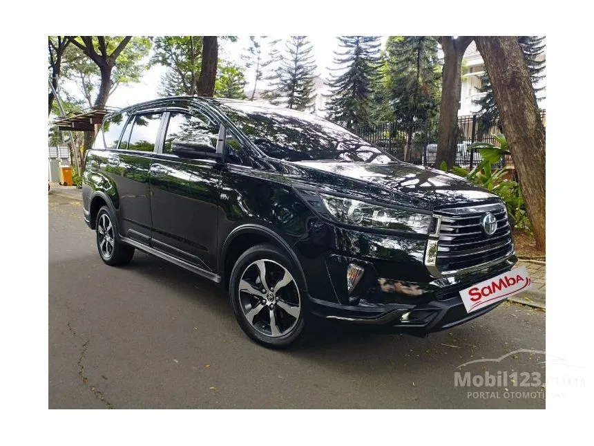 Jual Mobil Toyota Kijang Innova 2022 V 2.0 di DKI Jakarta Automatic MPV Hitam Rp 350.000.000