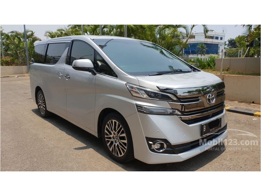 Jual Mobil  Toyota Vellfire  2021  G 2 5 di DKI Jakarta 