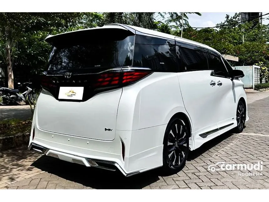 2024 Toyota Alphard HEV Modellista MPV