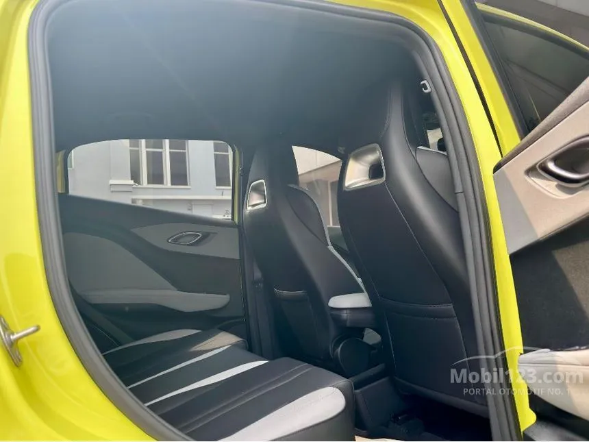 2025 BYD Atto 1 Standard Range Dynamic Hatchback