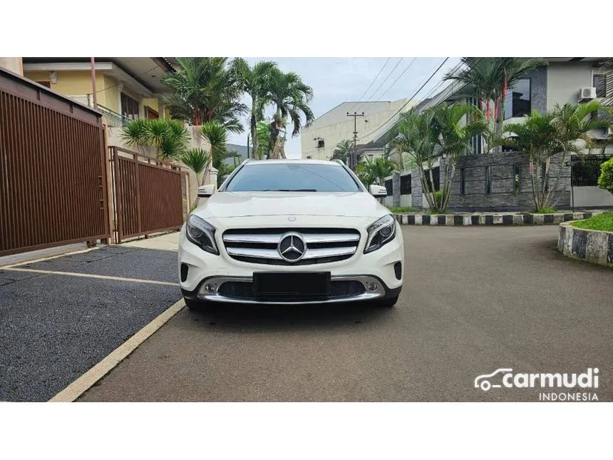 2015 Mercedes-Benz GLA200 Urban SUV