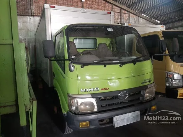 Hino Dutro Truck Trucks Bekas, Harga Termurah, Kondisi Terbaik | Mobil123