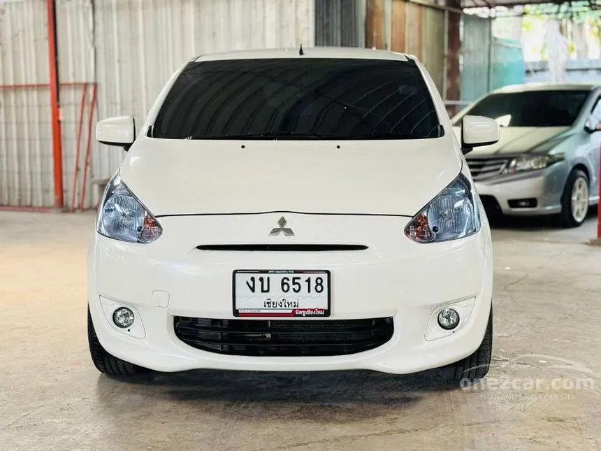 2013 Mitsubishi MIRAGE GLX Hatchback