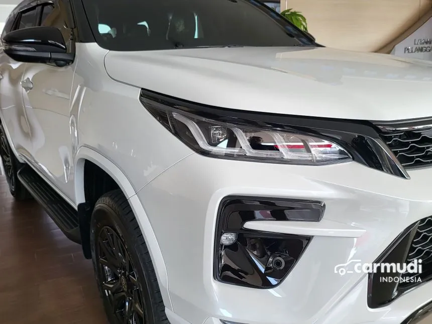 2025 Toyota Fortuner VRZ 4x4 SUV
