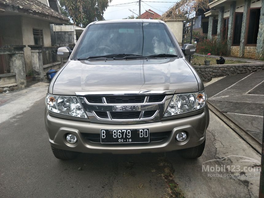 Jual Mobil Isuzu Panther 2008 GRAND TOURING 2.5 di Jawa 