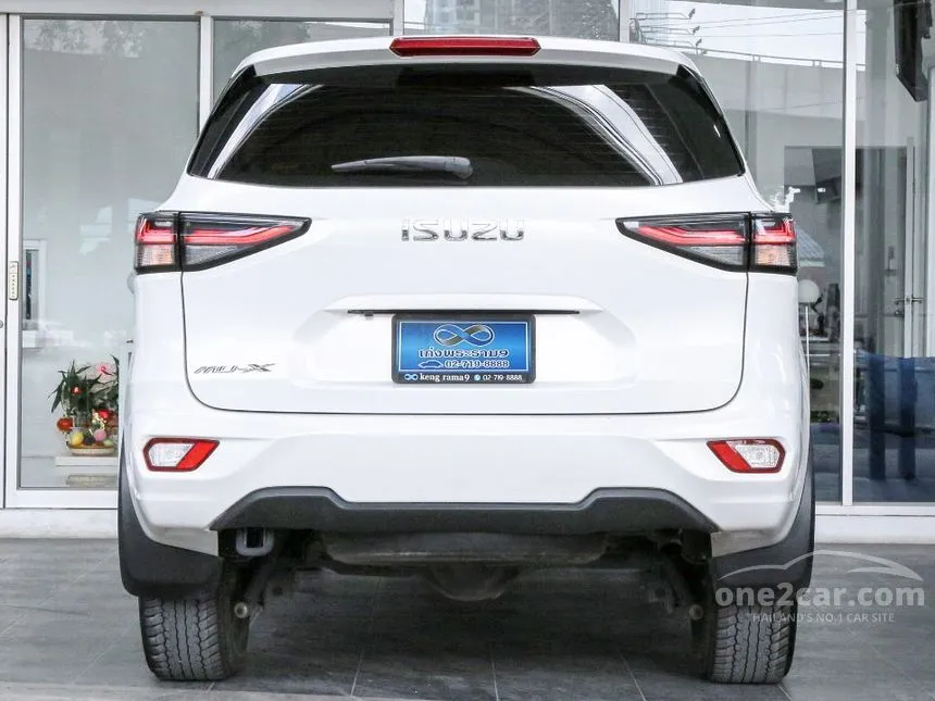 2023 Isuzu MU-X Active SUV