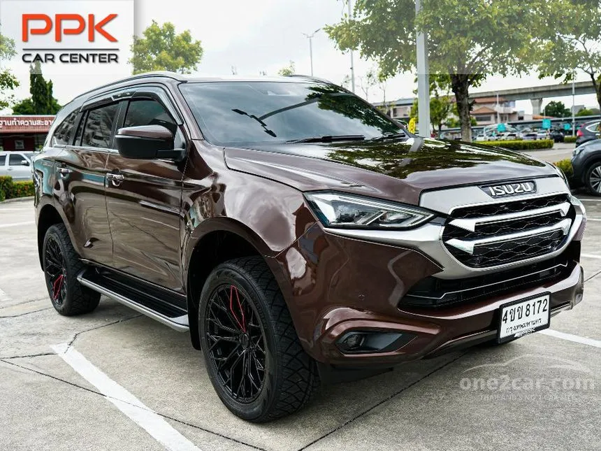 2021 Isuzu MU-X Ultimate SUV