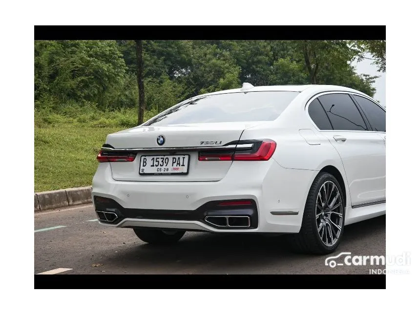 2017 BMW 730Li Sedan