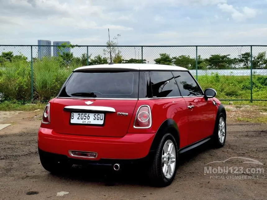 2014 MINI Cooper John Cooper Works 3 Door Hatchback