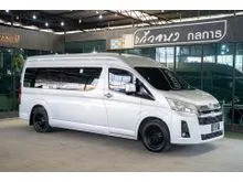 2019 Toyota Commuter 2.8 (ปี 19-30) Van