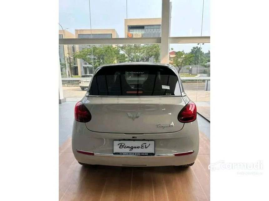 2024 Wuling Binguo EV Premium Range Hatchback