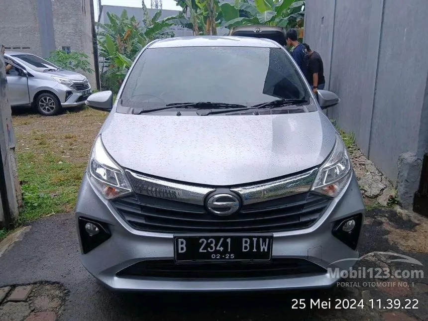 Jual Mobil Daihatsu Sigra 2020 R 1.2 di Banten Automatic MPV Silver Rp 138.000.000