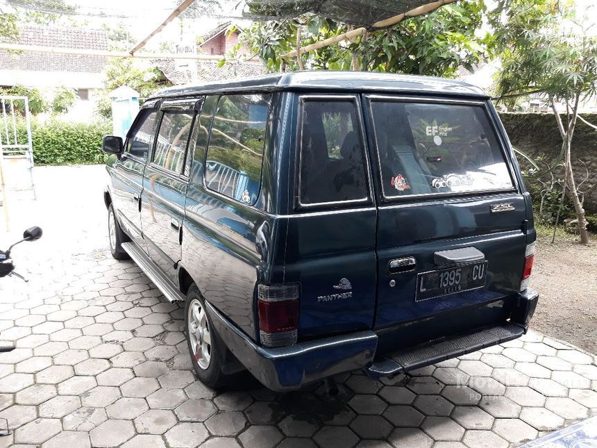 Jual Mobil  Isuzu  Panther  1996 2 5 di Jawa  Timur Manual 