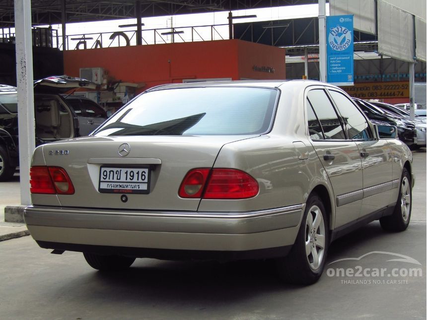 1998 Mercedes-Benz E200 2.0 W210 (ปี 95-03) Sedan AT for sale on One2car