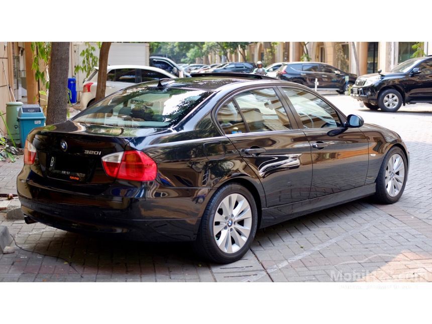 Jual Mobil BMW 320i 2005  E90 2 0 di DKI Jakarta Automatic 