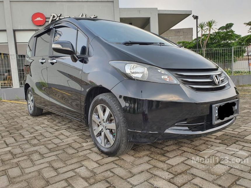 Honda freed 2010 характеристики