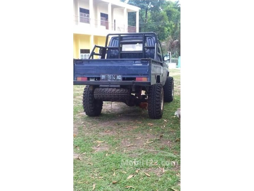 Jual Mobil  Daihatsu Taft 1986 2 8 di Jambi Manual SUV 