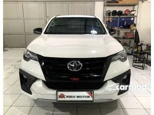 2017 Toyota Fortuner 2.4 TRD SUV. (ANTIK KM30RB) TOYOTA FORTUNER 2.4 VRZ TRD DIESEL AT 2017 2018.2019
