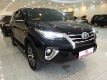 Toyota New Fortuner 2.4 VRZ AT 2017 Hitam Metalik