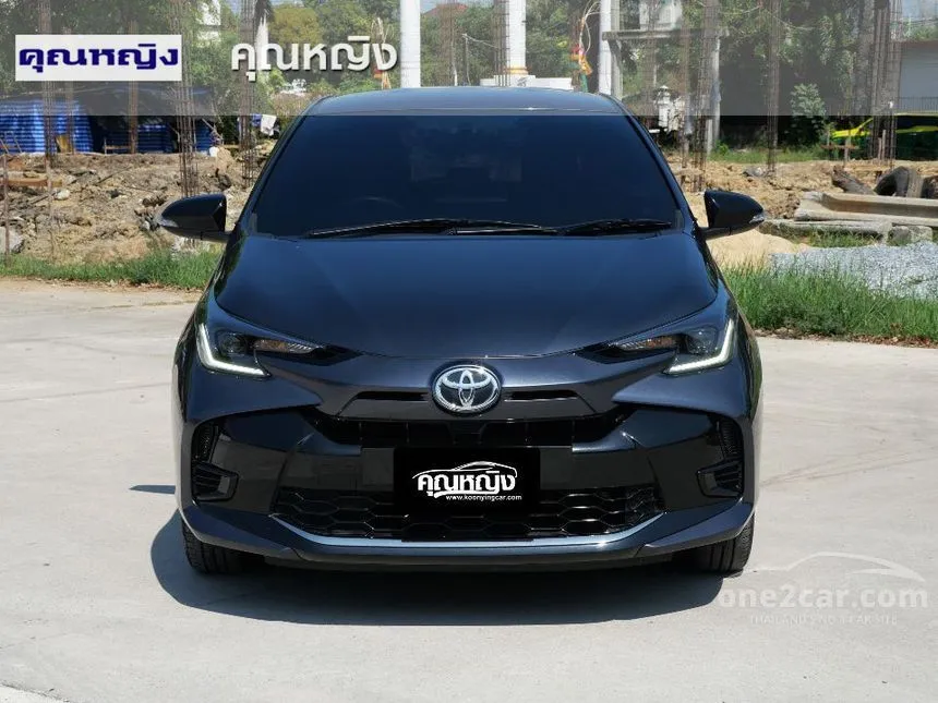 2024 Toyota YARIS Smart Hatchback