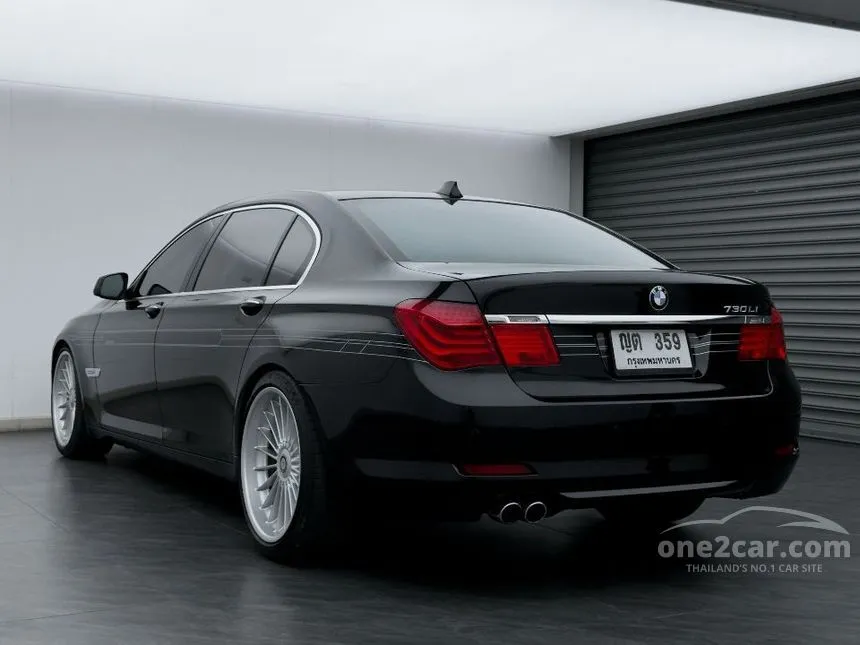2010 BMW 730Li Sedan