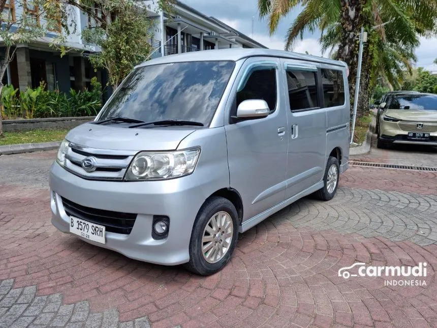 2012 Daihatsu Luxio X Wagon