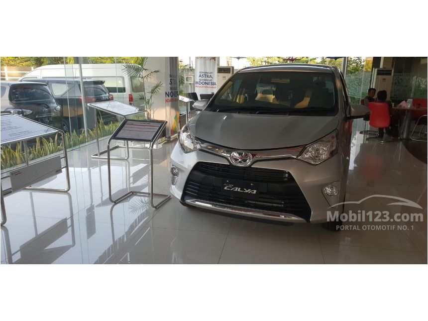 Jual Mobil  Toyota  Calya  2021 E 1 2 di Jawa Timur Manual 