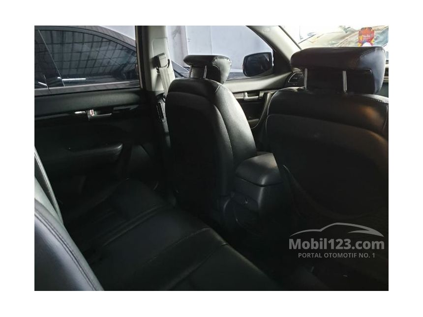  Jual  Mobil  KIA Sorento 2014 XM 2 4 di Jawa  Barat  Automatic 