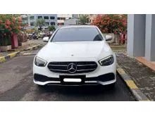 2023 Mercedes-Benz E200 2.0 Avantgarde Sedan putih km 20rb pajak panjang