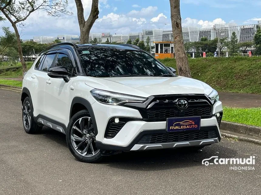 2023 Toyota Corolla Cross GR-S HV SUV