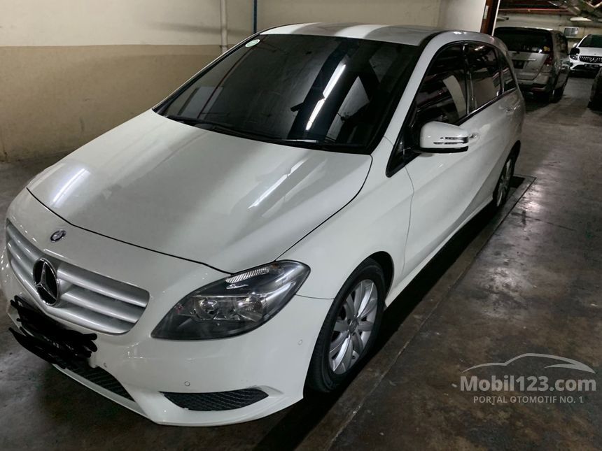 Jual Mobil Mercedes-Benz B200 2013 Urban 1.6 Di DKI Jakarta Automatic ...