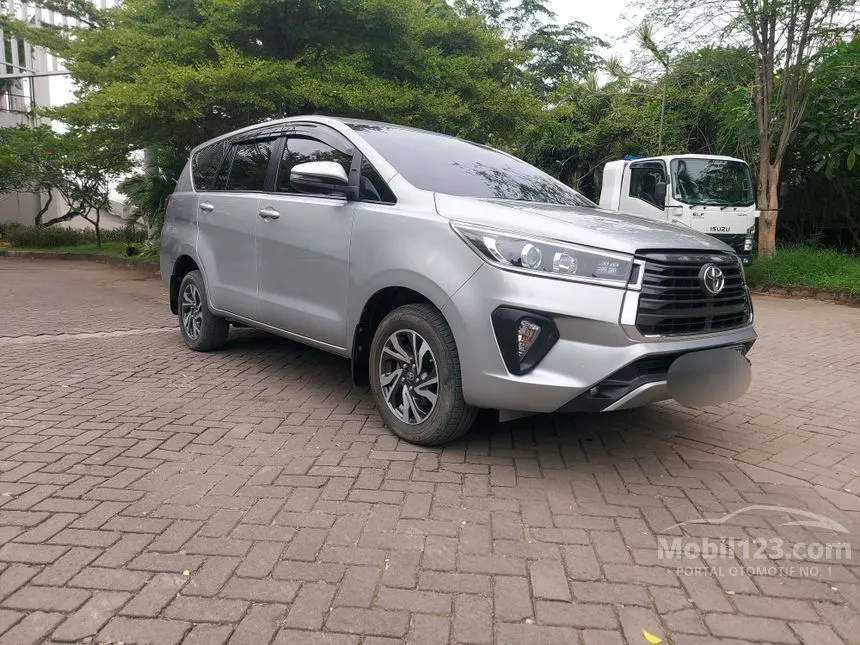 2021 Toyota Kijang Innova V MPV