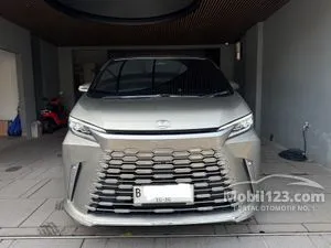 2025 Lexus LM 350h 2.5 7 Seater MPV