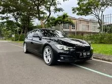 2019 BMW 320i 2.0 Sport Shadow Edition Sedan