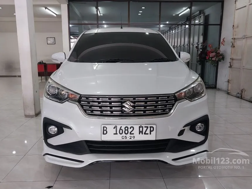 Jual Mobil Suzuki Ertiga 2019 GX 1.5 di Banten Manual MPV Putih Rp 165.000.000