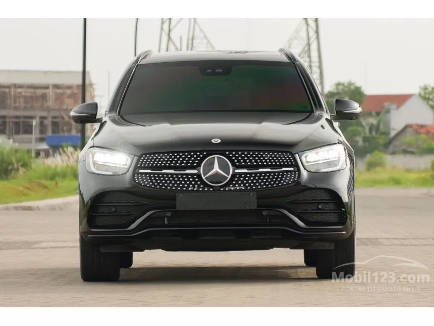 2022 Mercedes-Benz GLC200 Night Edition AMG Line SUV