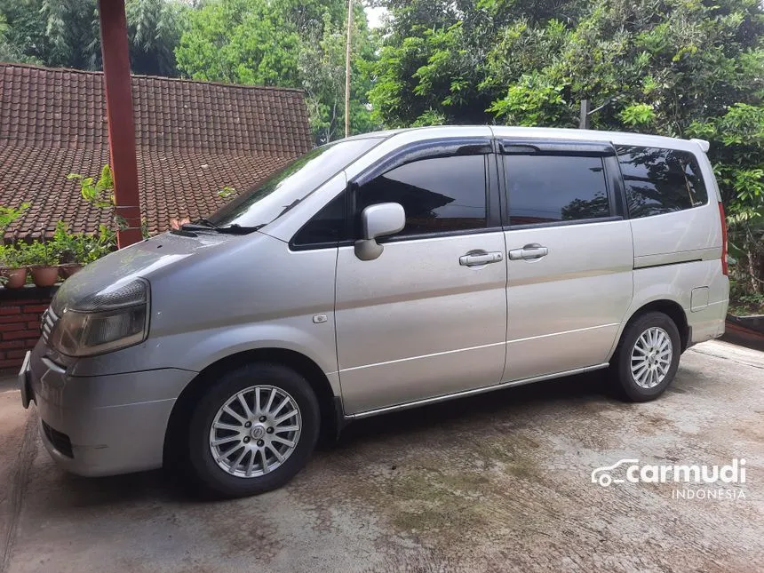 2011 Nissan Serena Comfort Touring MPV