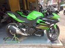 2018 Kawasaki Ninja 250 (Lokasi Bekasi Mustika Jaya)