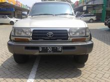 Toyota Land cruiser VX 100 Standar MT. Tahun 1996