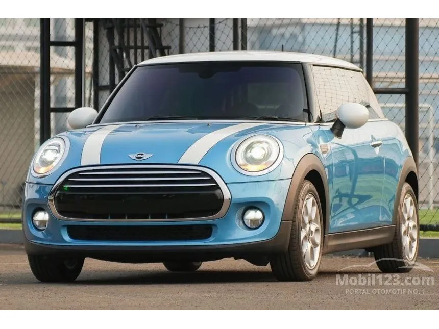 2016 MINI Cooper 3 Door Hatchback