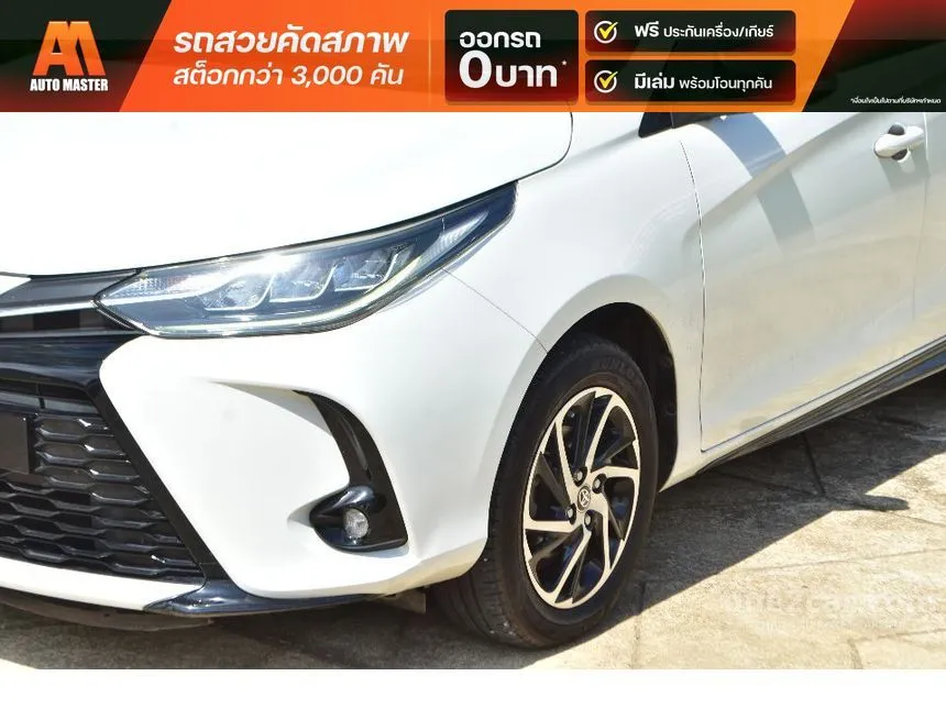 2021 Toyota YARIS High Hatchback
