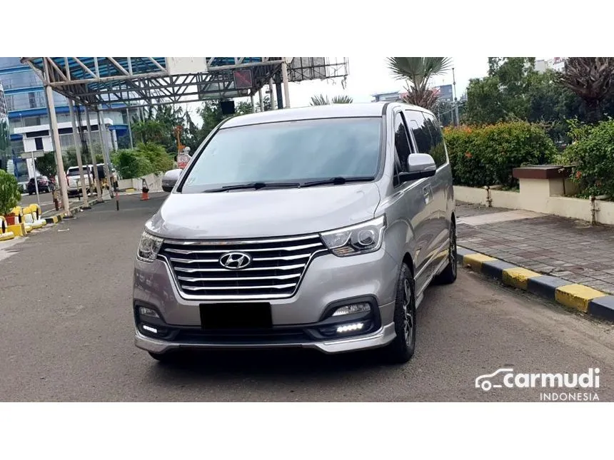 2019 Hyundai H-1 Royale MPV