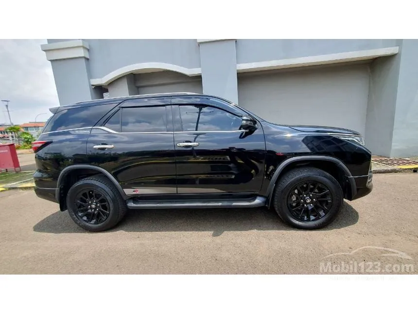 2024 Toyota Fortuner GR Sport 4X4 (2 Tone) SUV