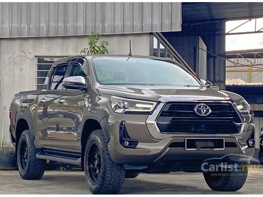 2021 Toyota Hilux V Dual Cab Pickup Truck